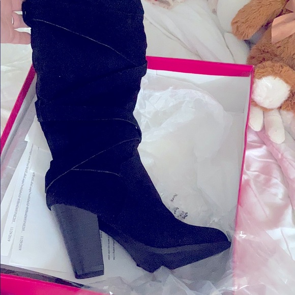 Ethel Slouchy Heeled Boot - Picture 8 of 9